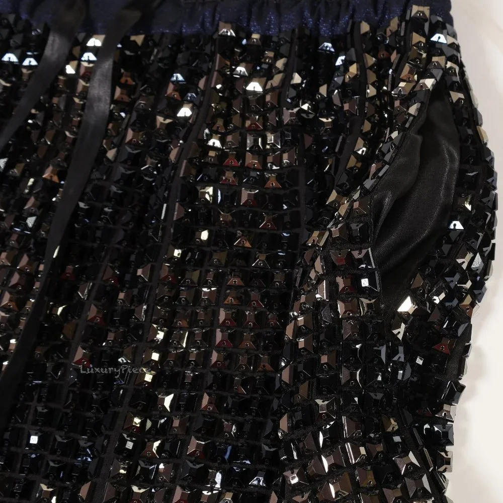 Amazing Gucci Runway Studded Skirt - Picture 2 of 16